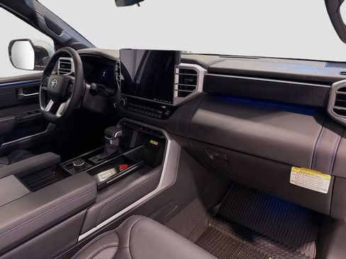 New 2024 Toyota Tundra Platinum image 24
