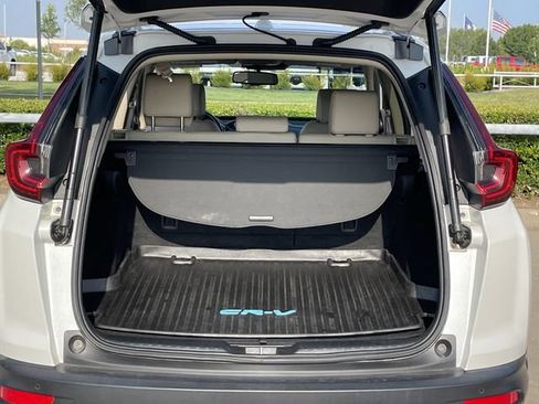 Used 2022 Honda CR-V Touring image 27
