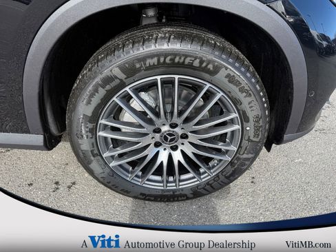 Used 2026 Mercedes-Benz GLC 300 4MATIC image 10