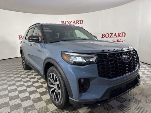 New 2026 Ford Explorer ST-Line image 1