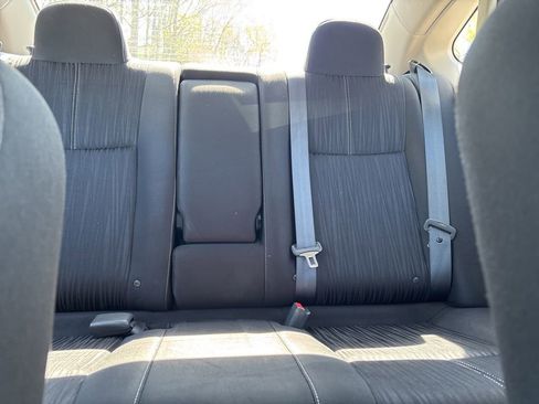 Used 2017 Nissan Sentra SV FWD image 17