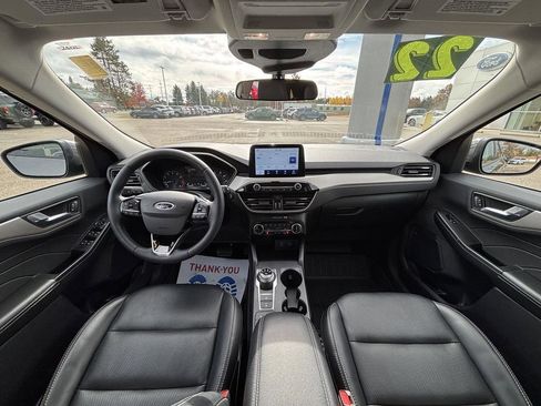 Used 2022 Ford Escape SEL w/ Class II Trailer Tow Package image 23