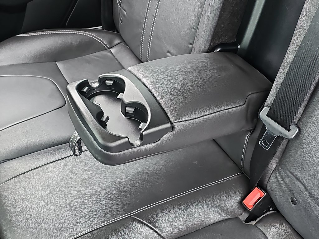 Used 2014 Ford Focus Titanium FWD image 33