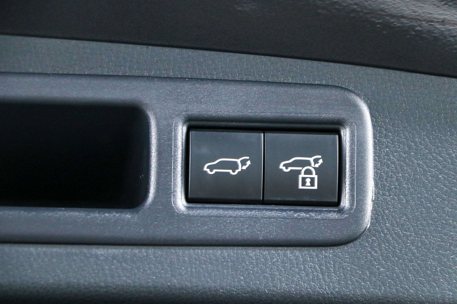 Used 2025 Lexus RX 350 Premium w/ Convenience Package FWD image 30