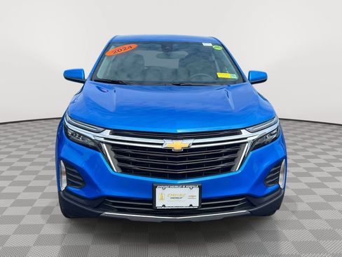 Used 2024 Chevrolet Equinox LT AWD/4WD image 2