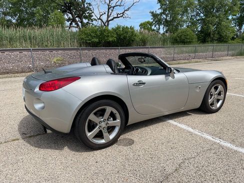 Used 2007 Pontiac Solstice GXP w/ Premium Package RWD image 28