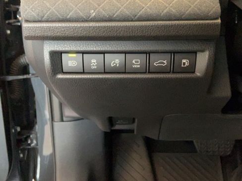Certified 2025 Toyota Camry XLE w/ Premium Plus Package FWD image 29