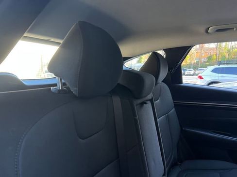 Used 2023 Hyundai Tucson SE image 27