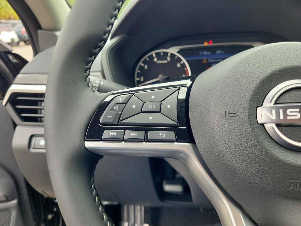 New 2026 Nissan Altima 2.5 SV FWD image 20