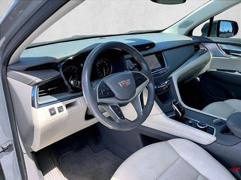Certified 2023 Cadillac XT5 Premium Luxury FWD image 14
