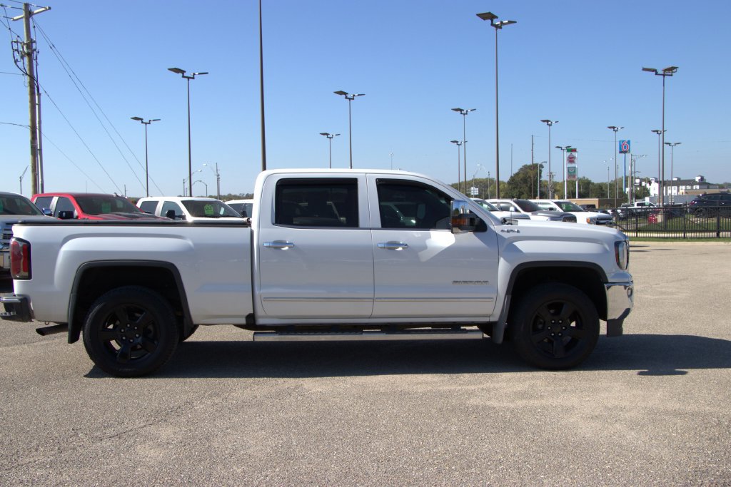 Used 2018 GMC Sierra 1500 SLT w/ Max Trailering Package AWD/4WD image 7
