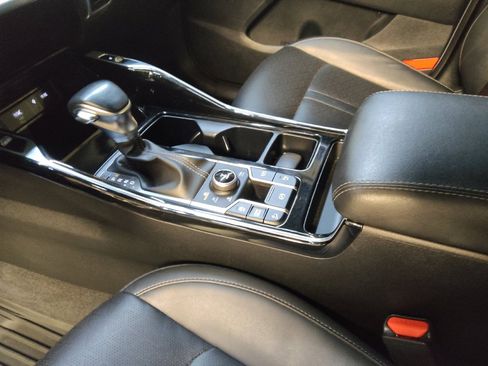 Used 2022 Kia Sorento SX image 26