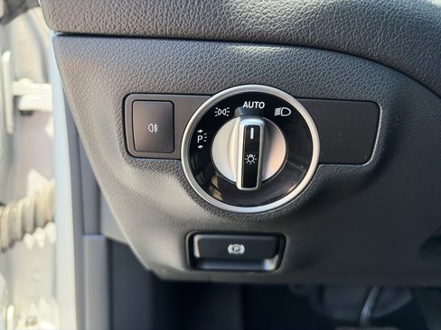 Used 2016 Mercedes-Benz CLA 250 image 28