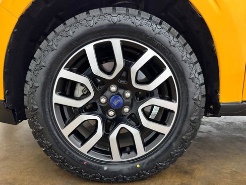 Used 2022 Ford Maverick Lariat w/ Lariat Luxury Package AWD/4WD image 59