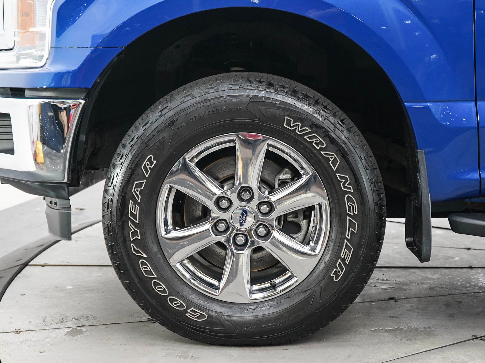 Used 2018 Ford F150 XLT w/ Equipment Group 302A Luxury AWD/4WD image 29