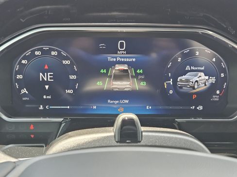 New 2026 Chevrolet Silverado 1500 High Country AWD/4WD image 11