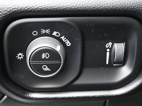 Used 2025 RAM 2500 Big Horn image 16