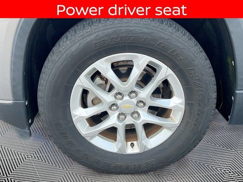 Used 2019 Chevrolet Traverse LT FWD image 26