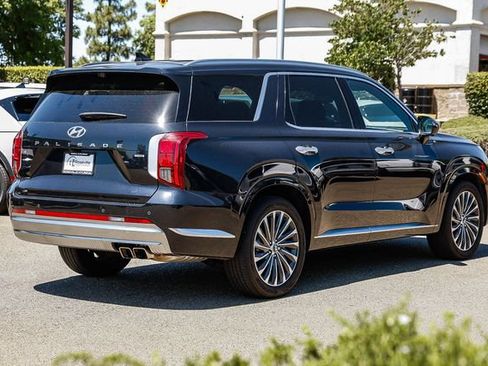 Certified 2024 Hyundai Palisade Calligraphy AWD/4WD image 5