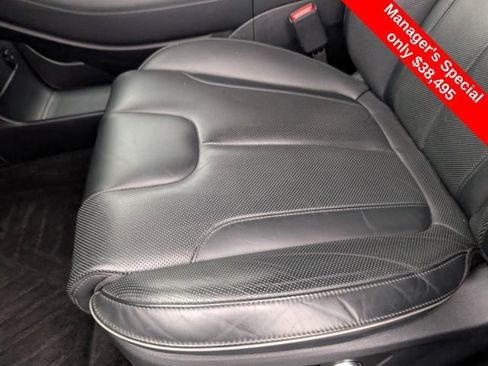 Used 2024 Hyundai Palisade Calligraphy image 23