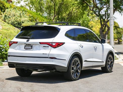 Used 2023 Acura MDX SH-AWD w/ Technology Package image 6