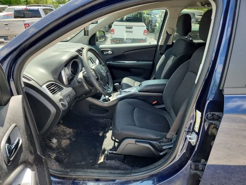 Used 2018 Dodge Journey SE image 15