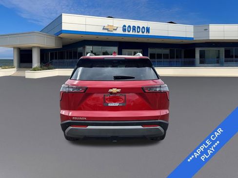Used 2025 Chevrolet Equinox LT w/ Convenience Package II FWD image 4