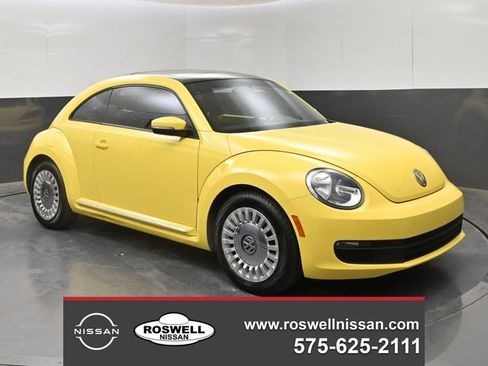 Used 2014 Volkswagen Beetle 2.5 FWD image 1