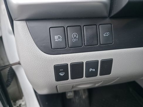 Used 2017 Toyota Highlander Limited image 33