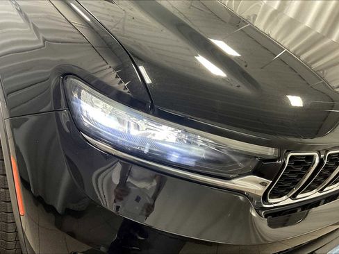 Used 2021 Jeep Grand Cherokee L Limited w/ Trailer Tow Group (B) image 32