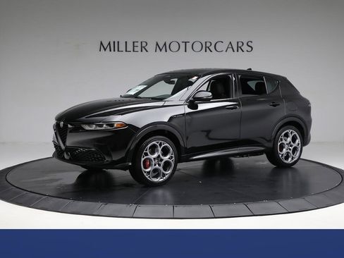 Used 2024 Alfa Romeo Tonale Veloce AWD/4WD image 1