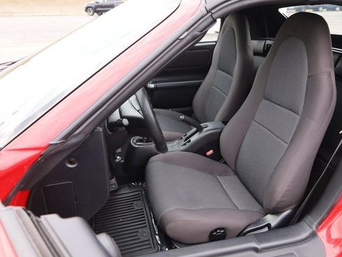 Used 2000 Toyota MR2 image 8