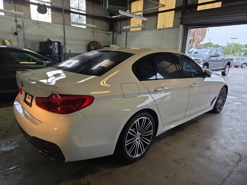 Used 2019 BMW 540i xDrive w/ M Sport Package AWD/4WD image 9