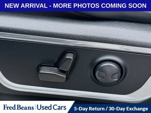 Used 2022 RAM 1500 Laramie AWD/4WD image 4