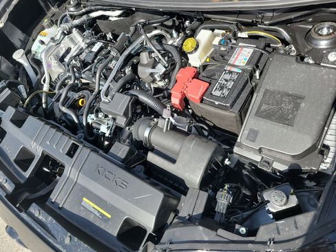 New 2026 Nissan Kicks SR image 38