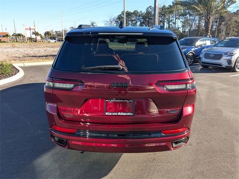 Used 2025 Jeep Grand Cherokee L Summit image 4