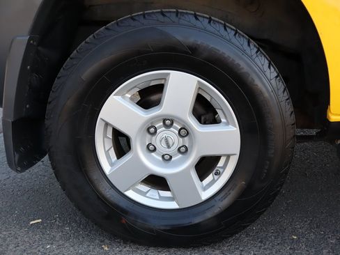 Used 2008 Nissan Xterra S w/ Supplemental Air Bag Pkg AWD/4WD image 41