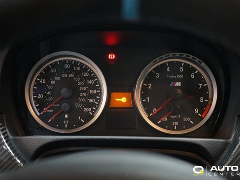 Used 2013 BMW M3 Coupe image 32
