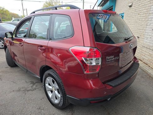 Used 2015 Subaru Forester 2.5i w/ Alloy Wheel Package AWD/4WD image 4
