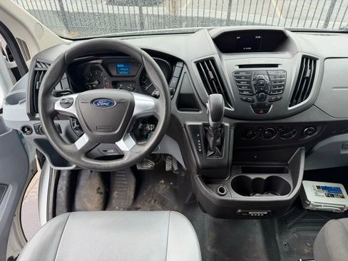 Used 2019 Ford Transit 350 XL image 21