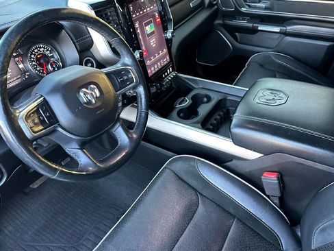 Used 2019 RAM 1500 Laramie image 4