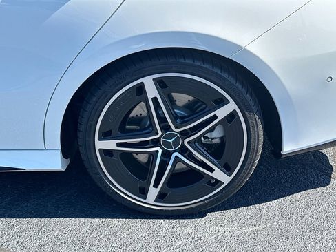 Certified 2025 Mercedes-Benz CLA 35 AMG 4MATIC image 21