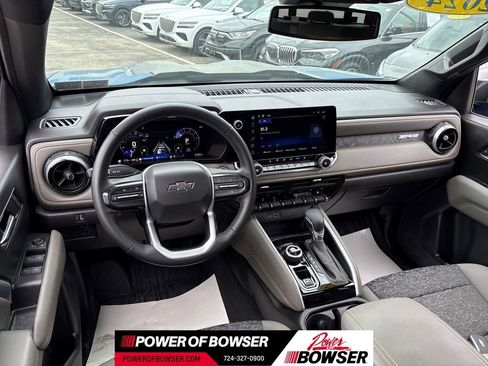 Certified 2024 Chevrolet Colorado ZR2 w/ LPO, Tailgate Decal Package AWD/4WD image 11