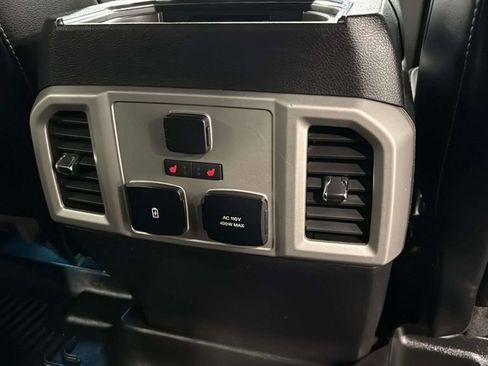 Used 2019 Ford F150 Lariat w/ Equipment Group 502A Luxury AWD/4WD image 15