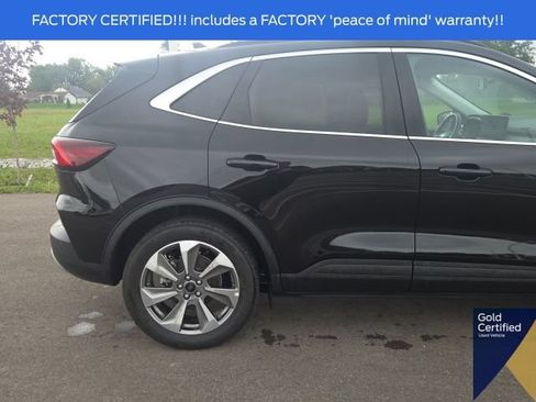 Used 2025 Ford Escape Platinum AWD/4WD image 9