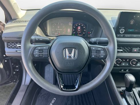 Used 2024 Honda Accord EX image 10