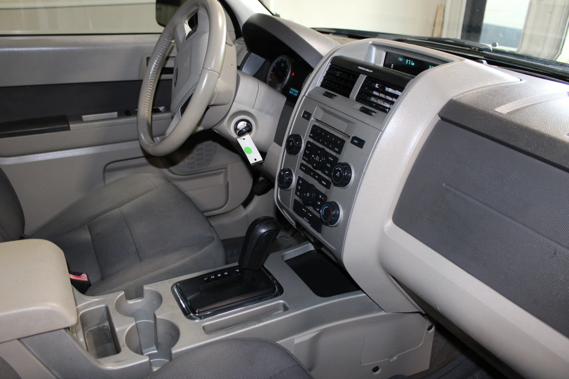 Used 2009 Ford Escape XLT FWD image 26