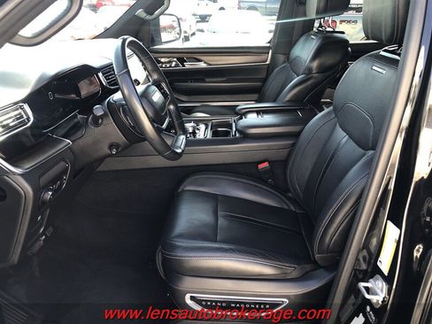 Used 2022 Jeep Grand Wagoneer Series I AWD/4WD image 9