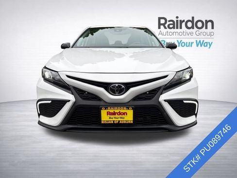 Used 2023 Toyota Camry SE FWD image 2