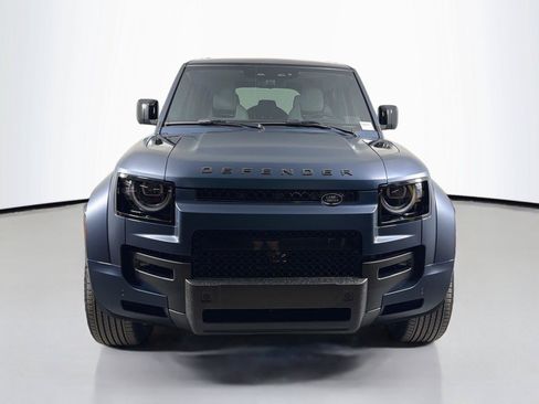 Used 2026 Land Rover Defender 110 OCTA AWD/4WD image 2